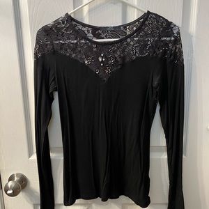 BKE Boutique Long Sleeve Top